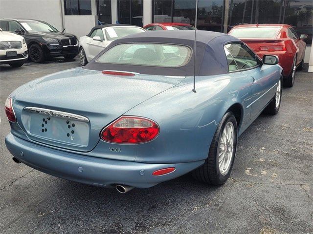 Used 2002 Jaguar XK8 Convertible image 17