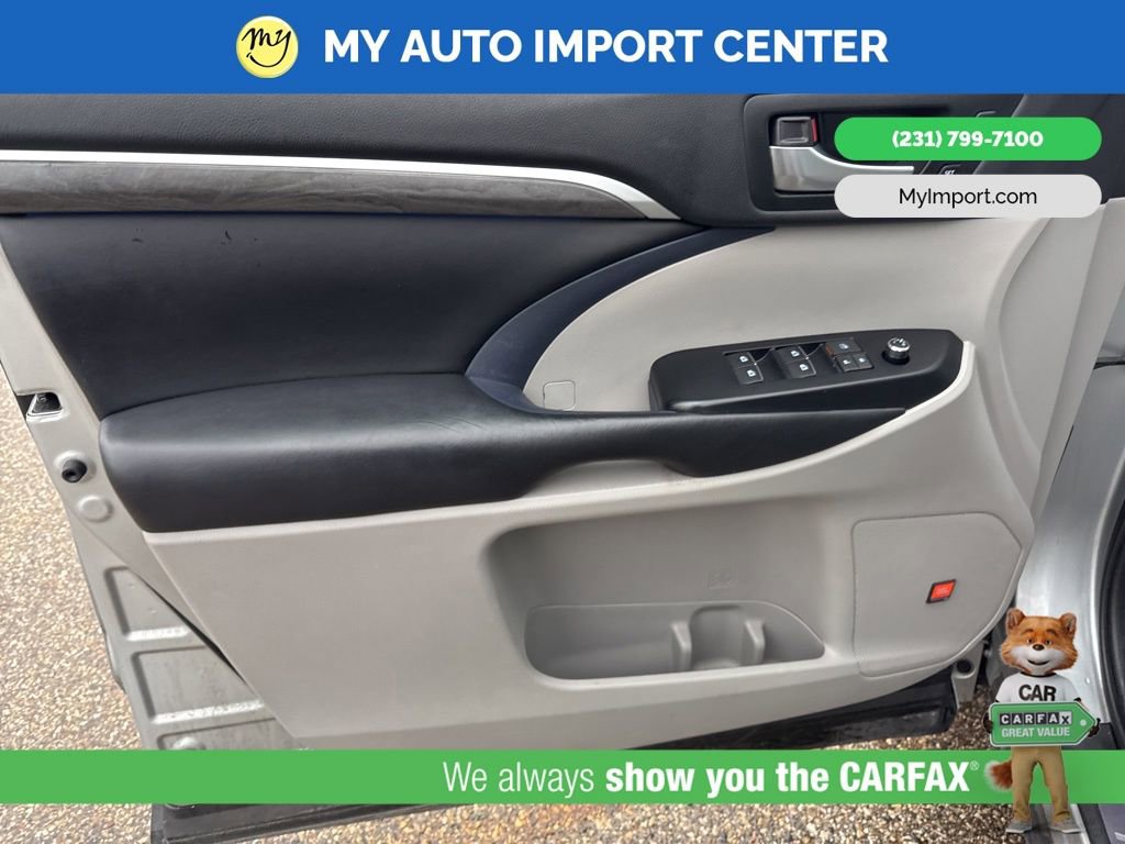 Used 2018 Toyota Highlander Limited Platinum image 10