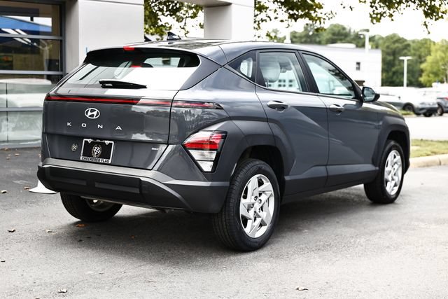 Used 2024 Hyundai Kona SE AWD/4WD image 7
