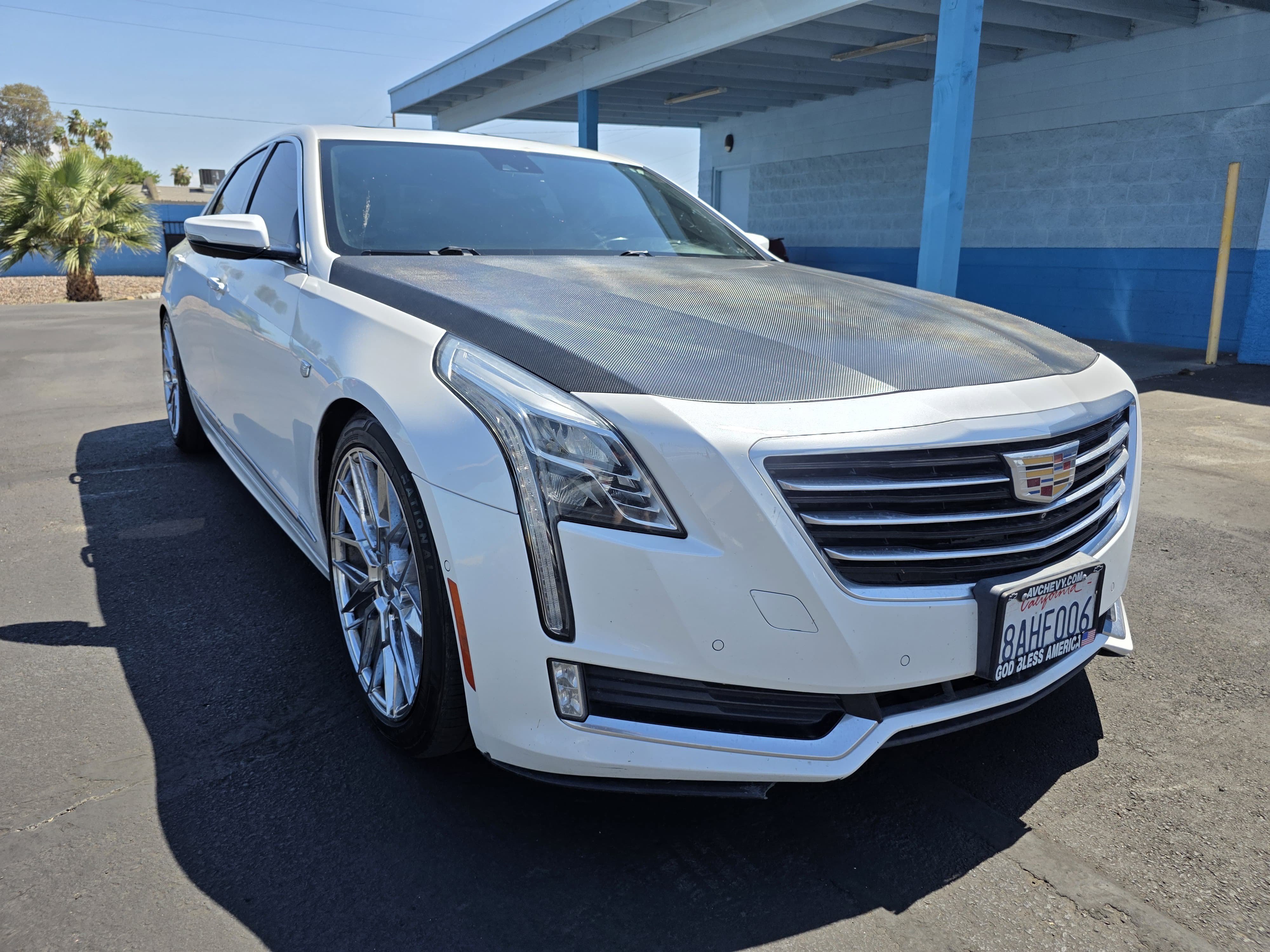 Used 2017 Cadillac CT6 Luxury w/ LPO, Ground Effects Package AWD/4WD image 1