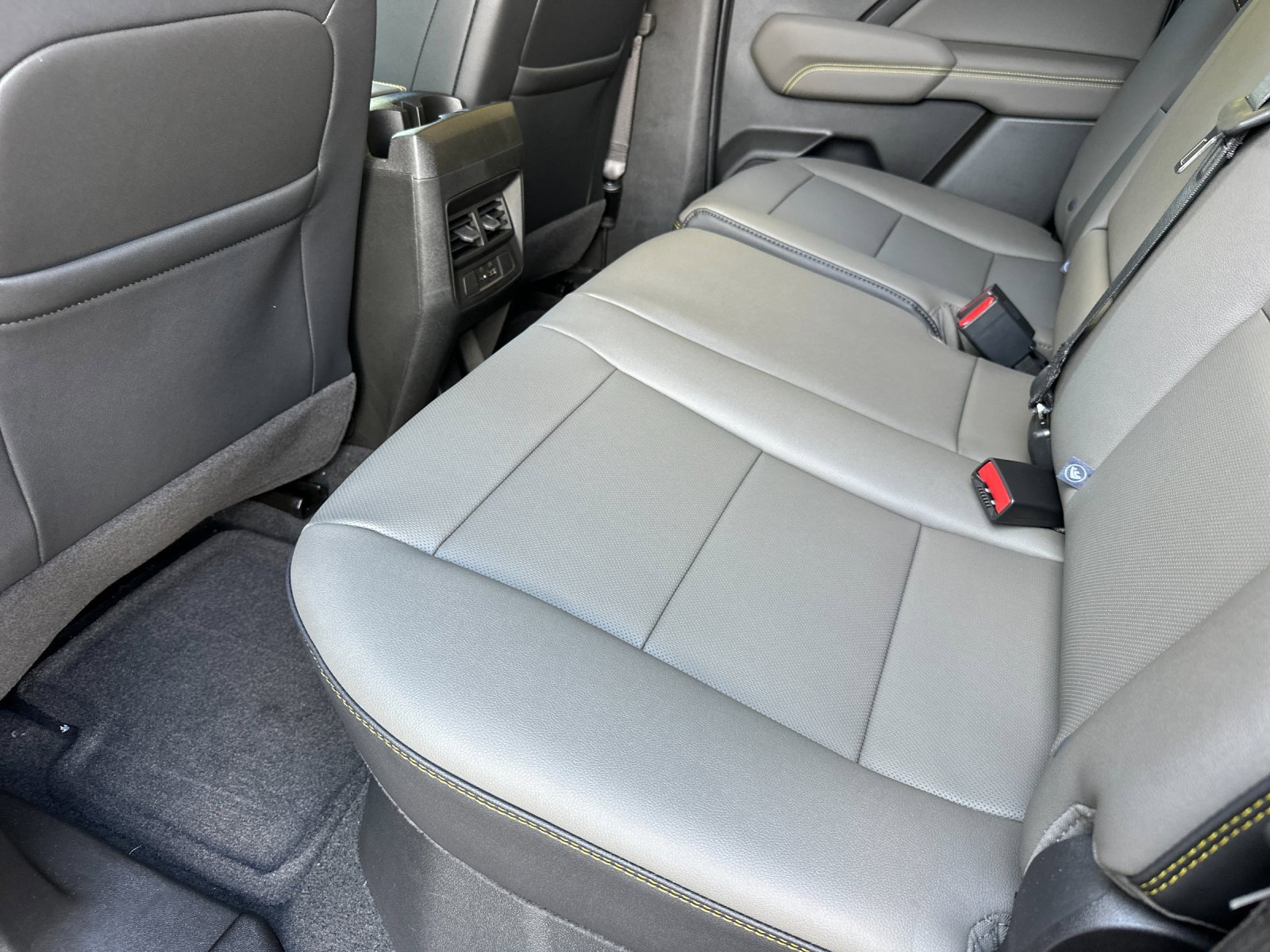 New 2026 Chevrolet Colorado ZR2 image 13