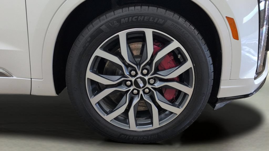 Used 2023 Cadillac XT6 Sport AWD/4WD image 32