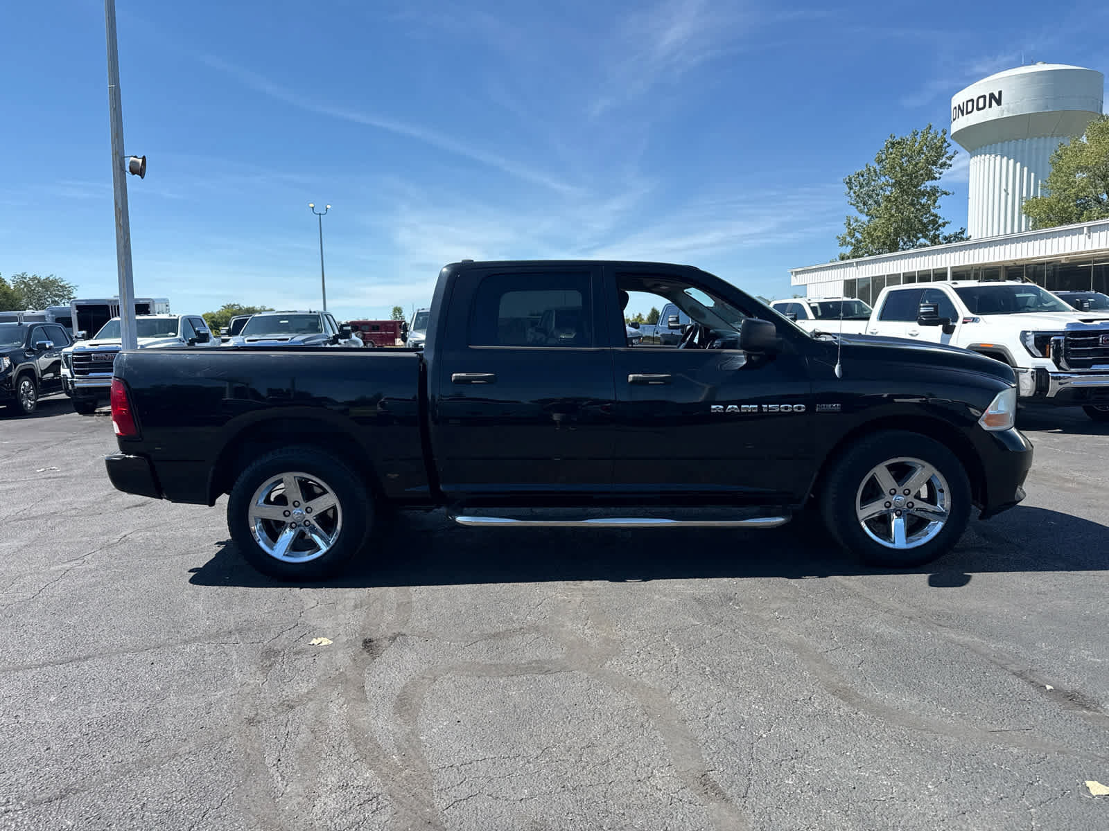 Used 2012 RAM 1500 Express w/ ST Popular Equipment Group AWD/4WD image 6