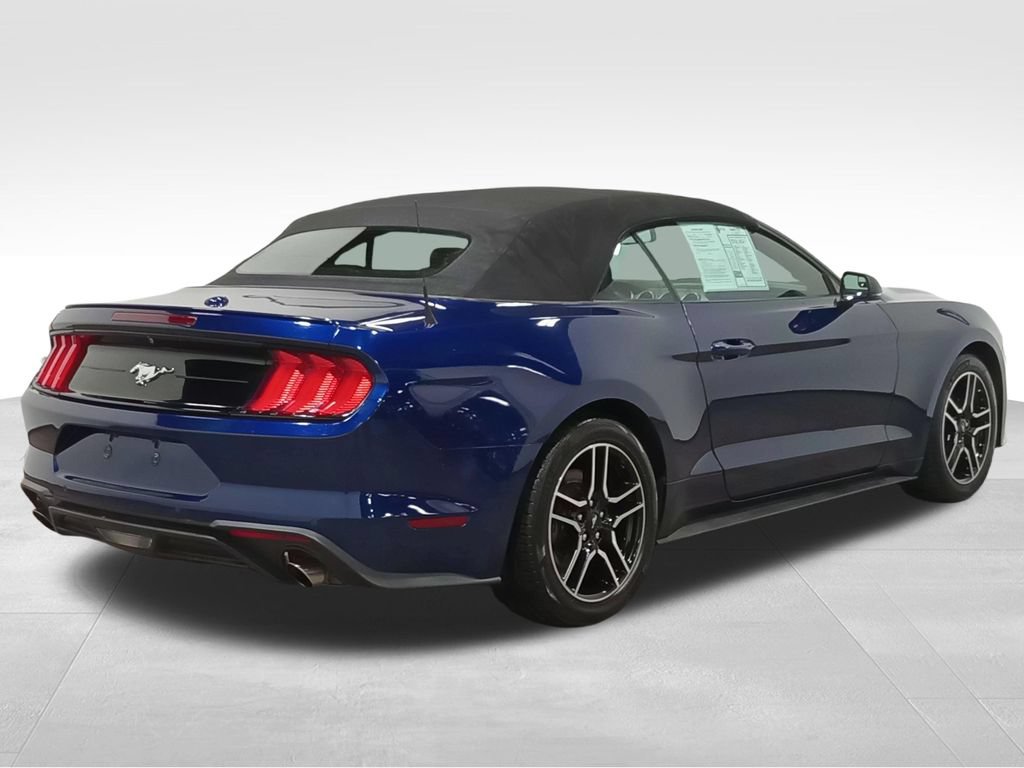 Used 2018 Ford Mustang Premium w/ Equipment Group 201A RWD image 3