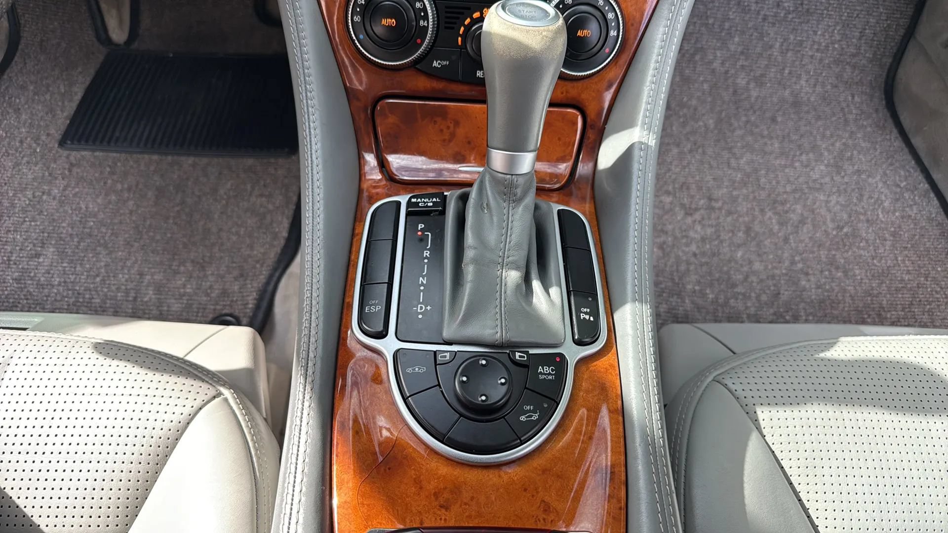 Used 2005 Mercedes-Benz SL 65 AMG image 27