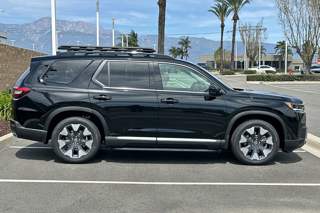 New 2026 Honda Pilot Elite image 3