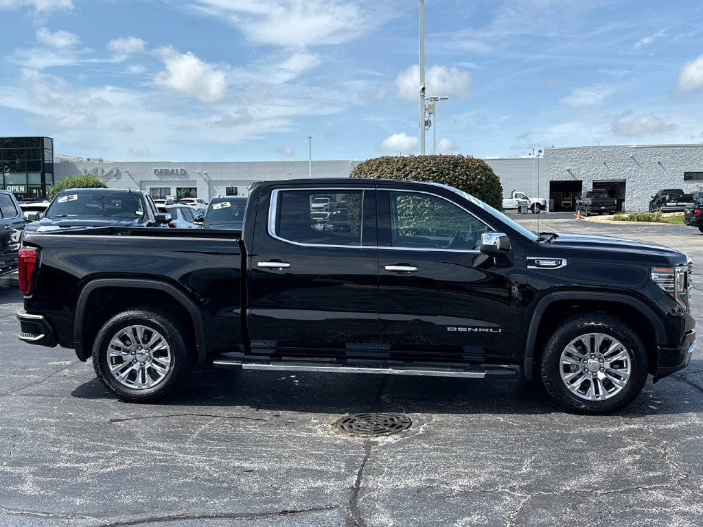 Certified 2025 GMC Sierra 1500 Denali AWD/4WD image 7
