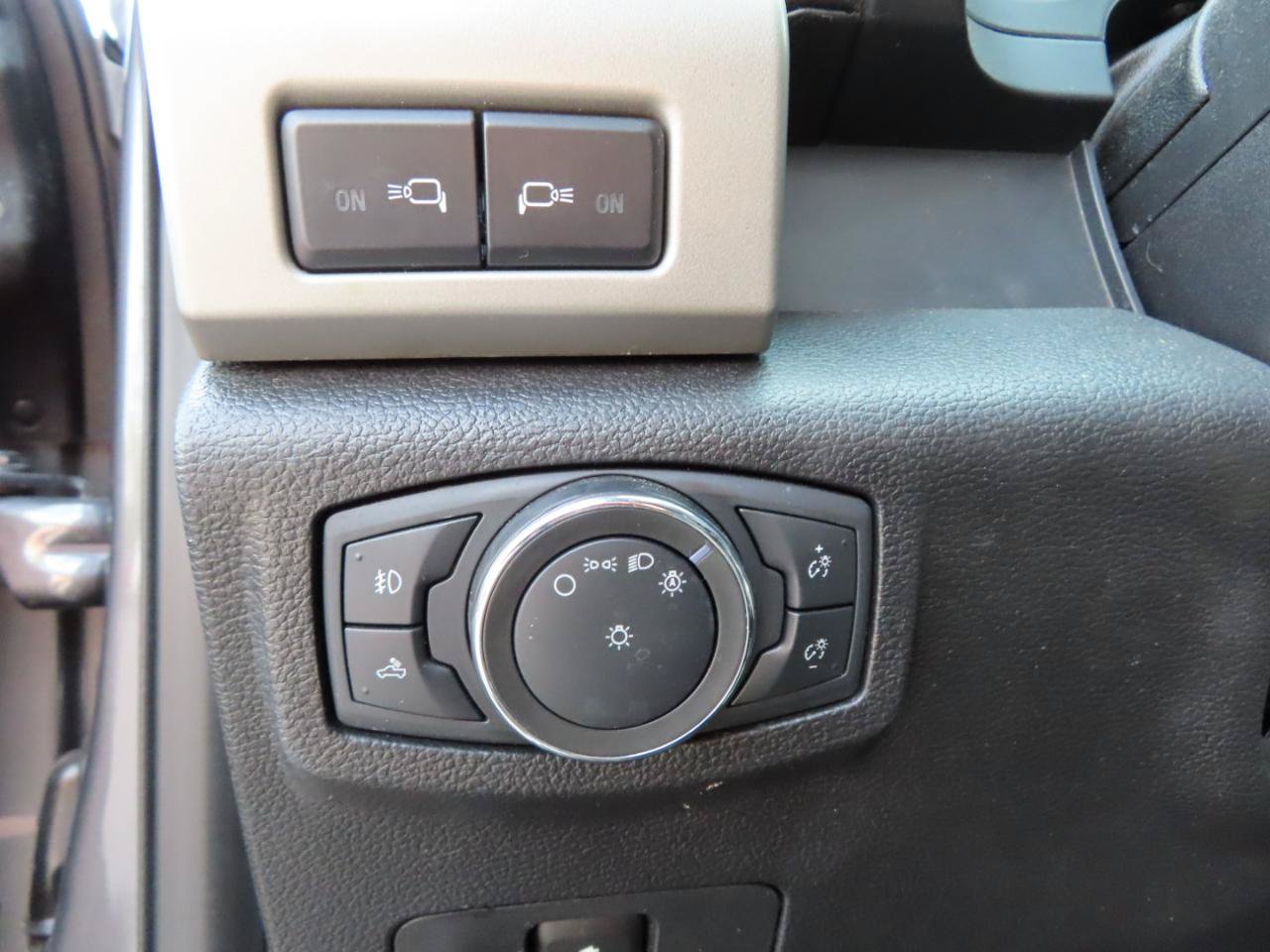 Used 2021 Ford F250 Lariat AWD/4WD image 22