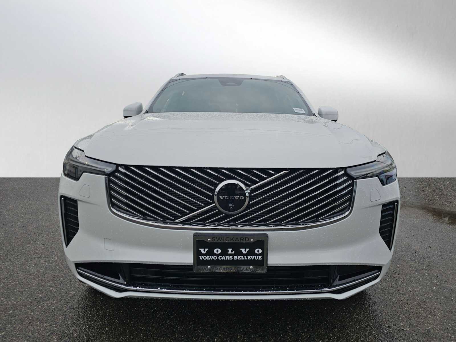 Certified 2025 Volvo XC90 T8 Ultra image 8
