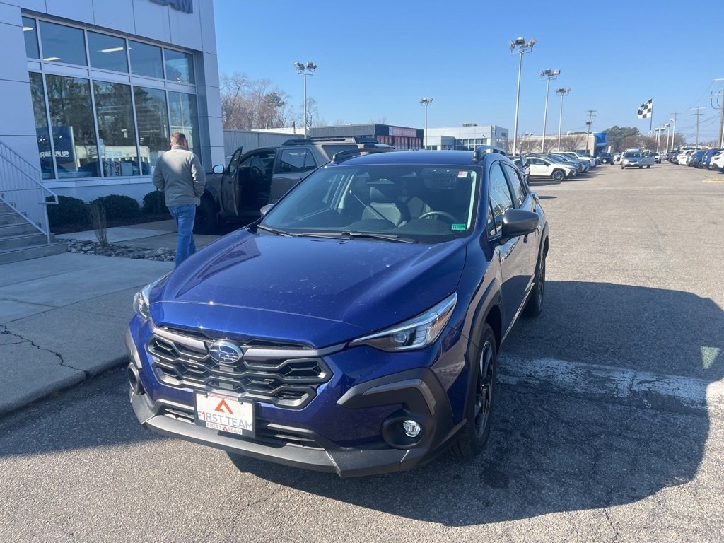 Certified 2025 Subaru Crosstrek 2.5i Limited w/ Crosstrek Mirror Package image 7