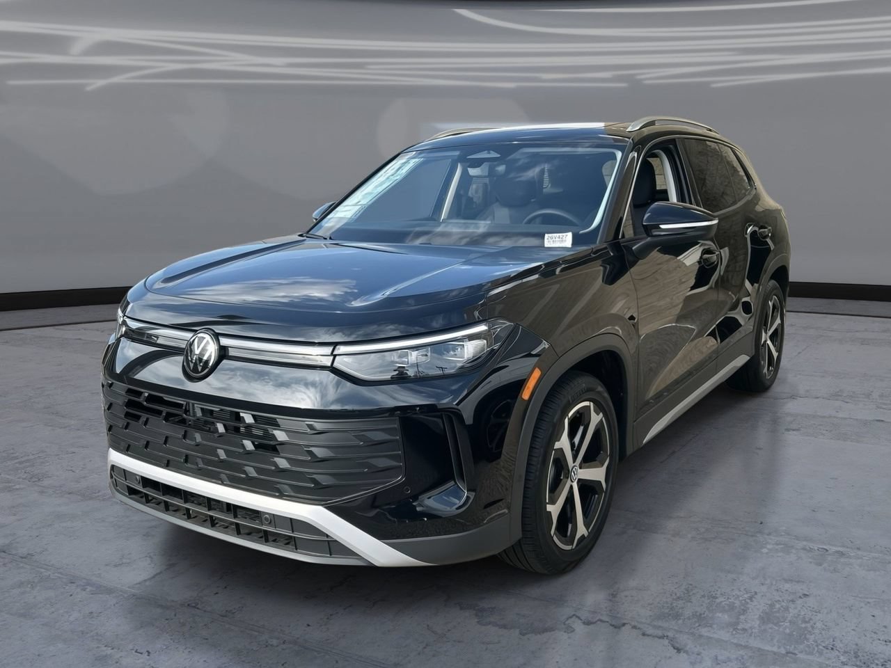 New 2026 Volkswagen Tiguan SE FWD image 1