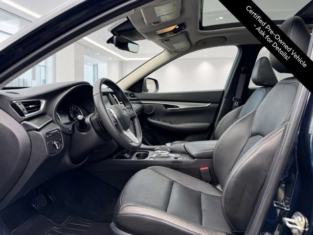 Certified 2025 INFINITI QX50 Luxe w/ Accent Package AWD/4WD image 5