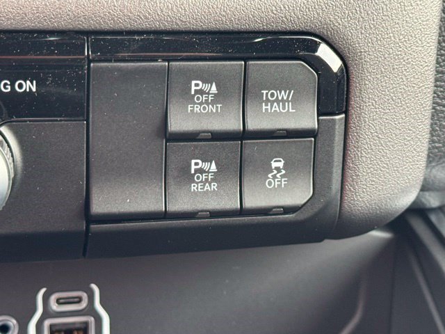 New 2026 RAM 1500 Big Horn AWD/4WD image 23