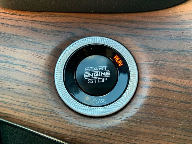 Used 2024 Jeep Grand Cherokee Summit image 33