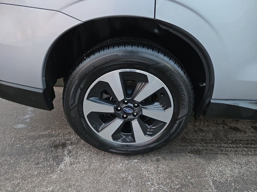 Used 2018 Subaru Forester 2.5i Limited w/ Popular Package #3B image 11