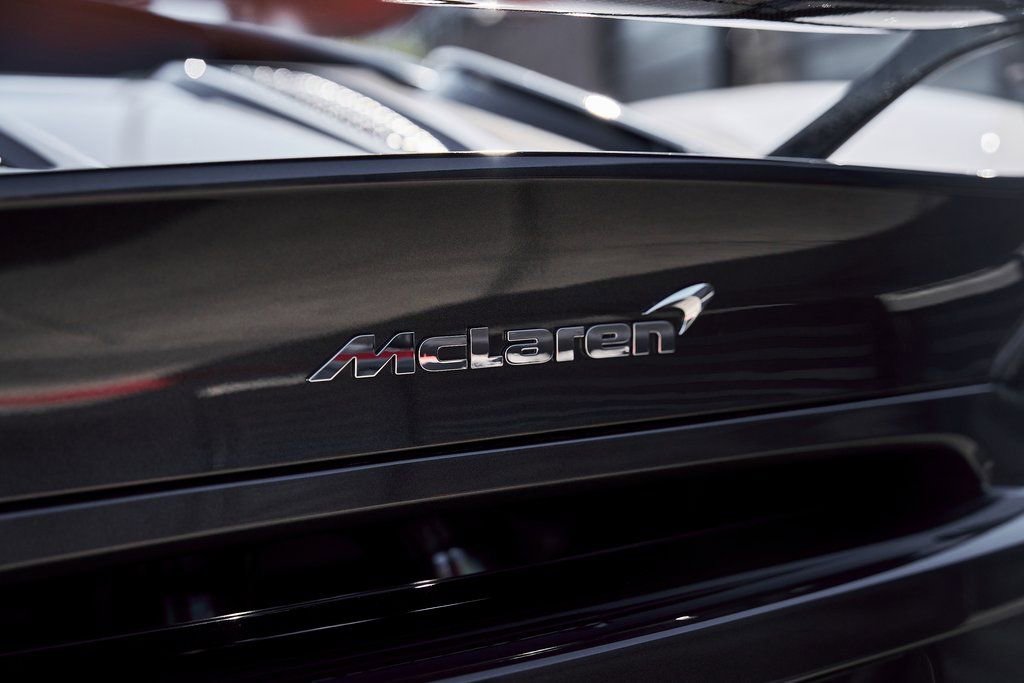 Used 2020 McLaren 570S Coupe image 17