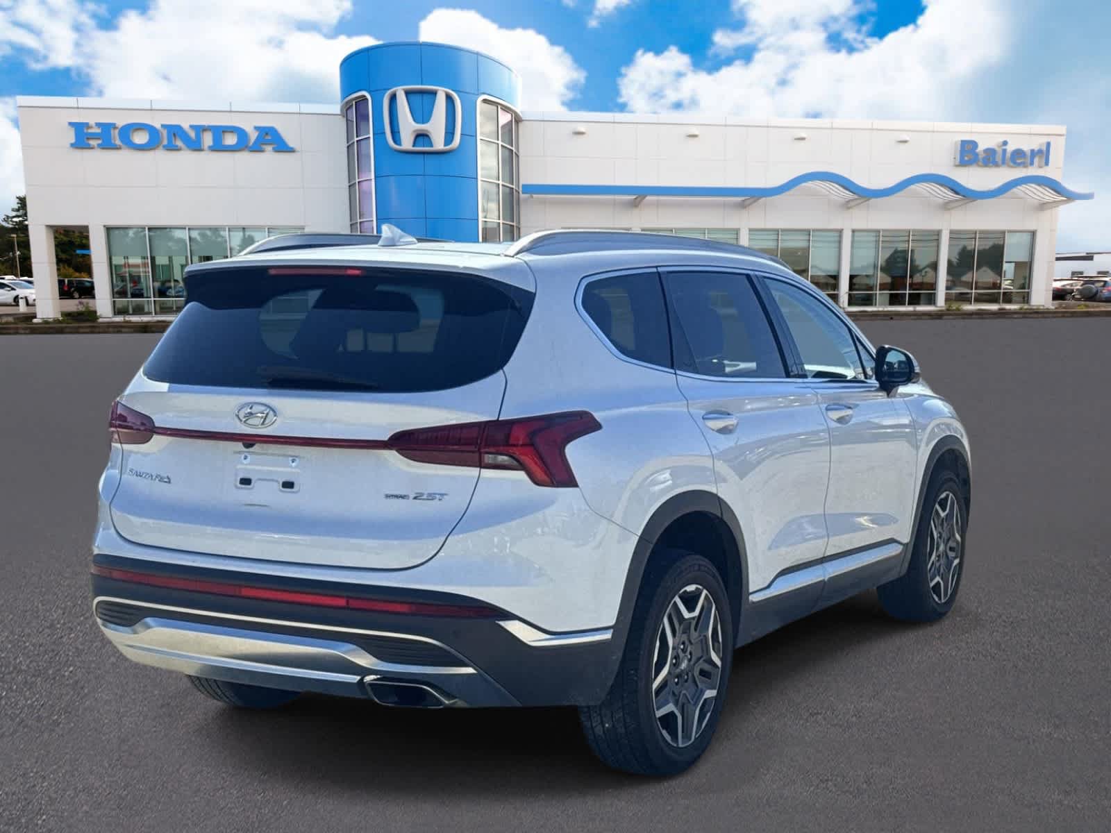 Used 2021 Hyundai Santa Fe Limited AWD/4WD image 5