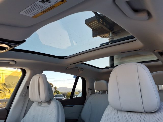 Certified 2023 Mercedes-Benz EQS 580 4MATIC SUV image 15