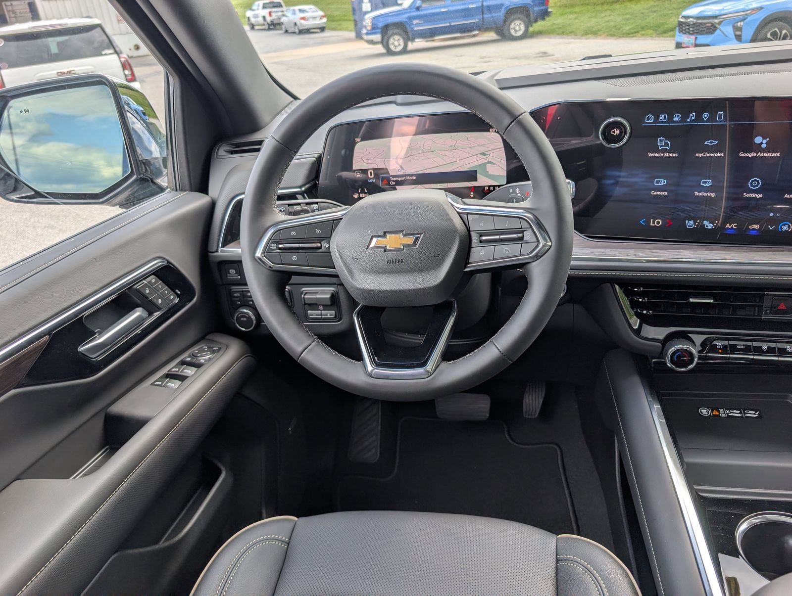 New 2026 Chevrolet Suburban Premier w/ Sun And Tow Package AWD/4WD image 18