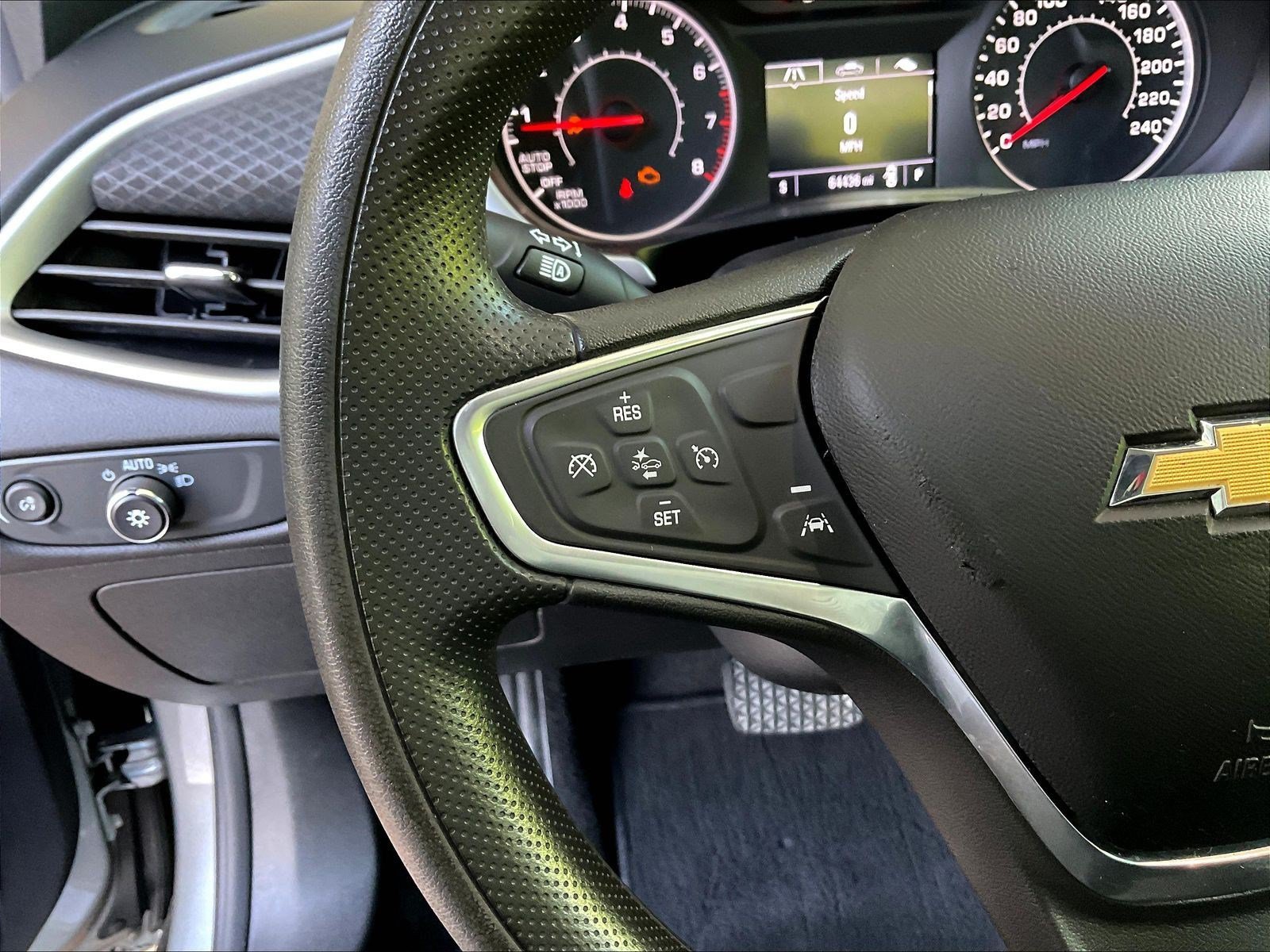 Used 2023 Chevrolet Malibu LT FWD image 11