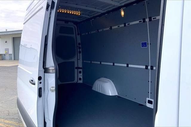 New 2026 Mercedes-Benz Sprinter 2500 image 19