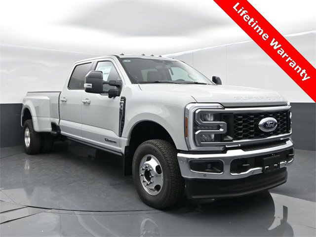 New 2026 Ford F350 Lariat image 1