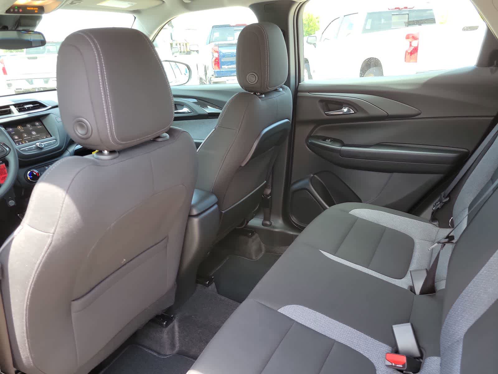 Used 2023 Chevrolet TrailBlazer LS AWD/4WD image 20