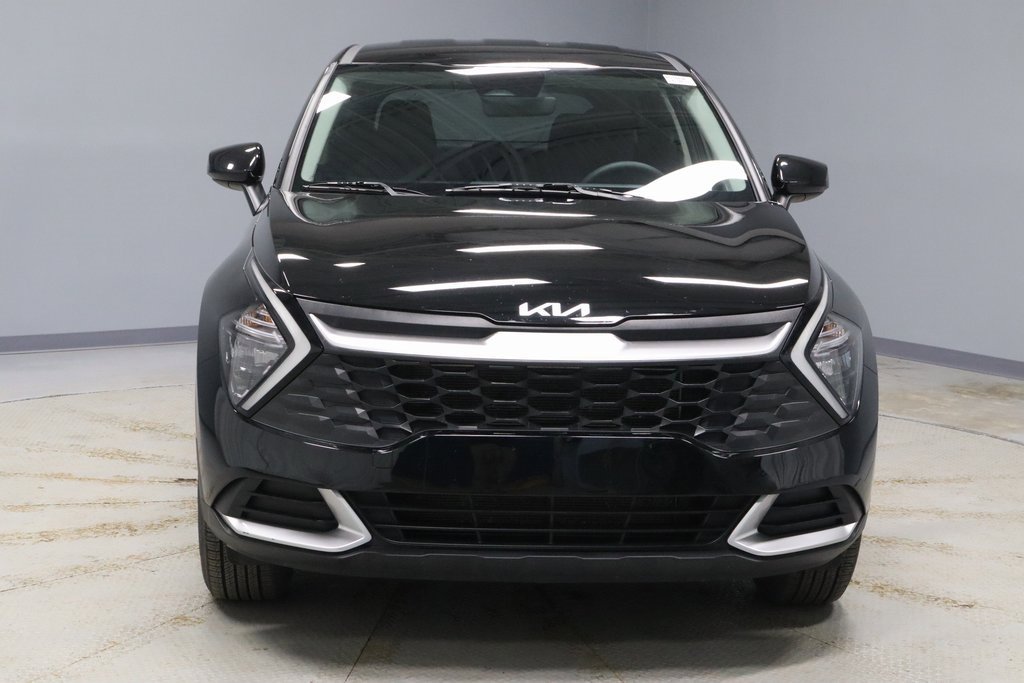 Used 2023 Kia Sportage LX image 6