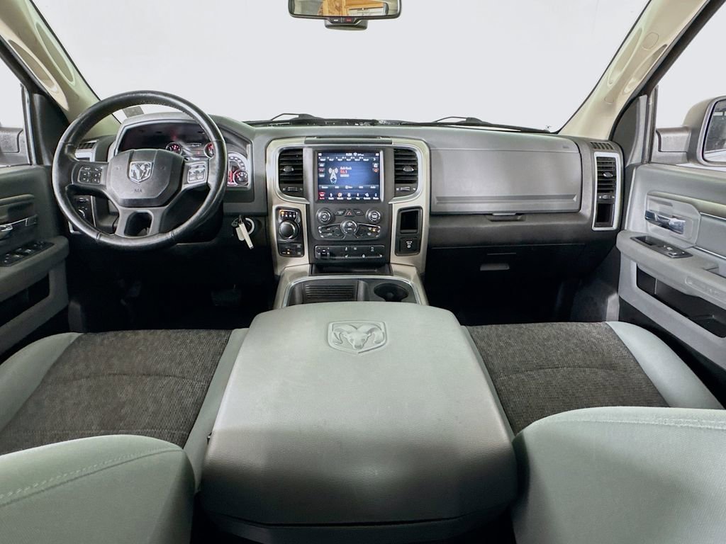 Used 2019 RAM 1500 Classic Warlock AWD/4WD image 28