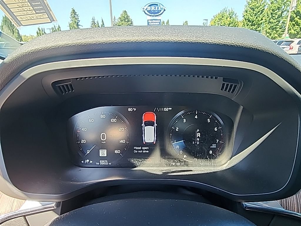 Used 2021 Volvo XC60 T5 Momentum w/ Protection Package AWD/4WD image 27