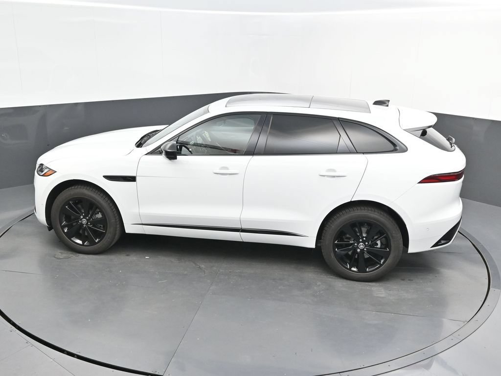 New 2026 Jaguar F-PACE R-Dynamic S AWD/4WD image 31