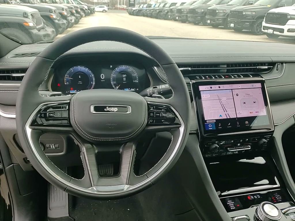 New 2025 Jeep Grand Cherokee L Overland w/ Trailer Tow Package image 36