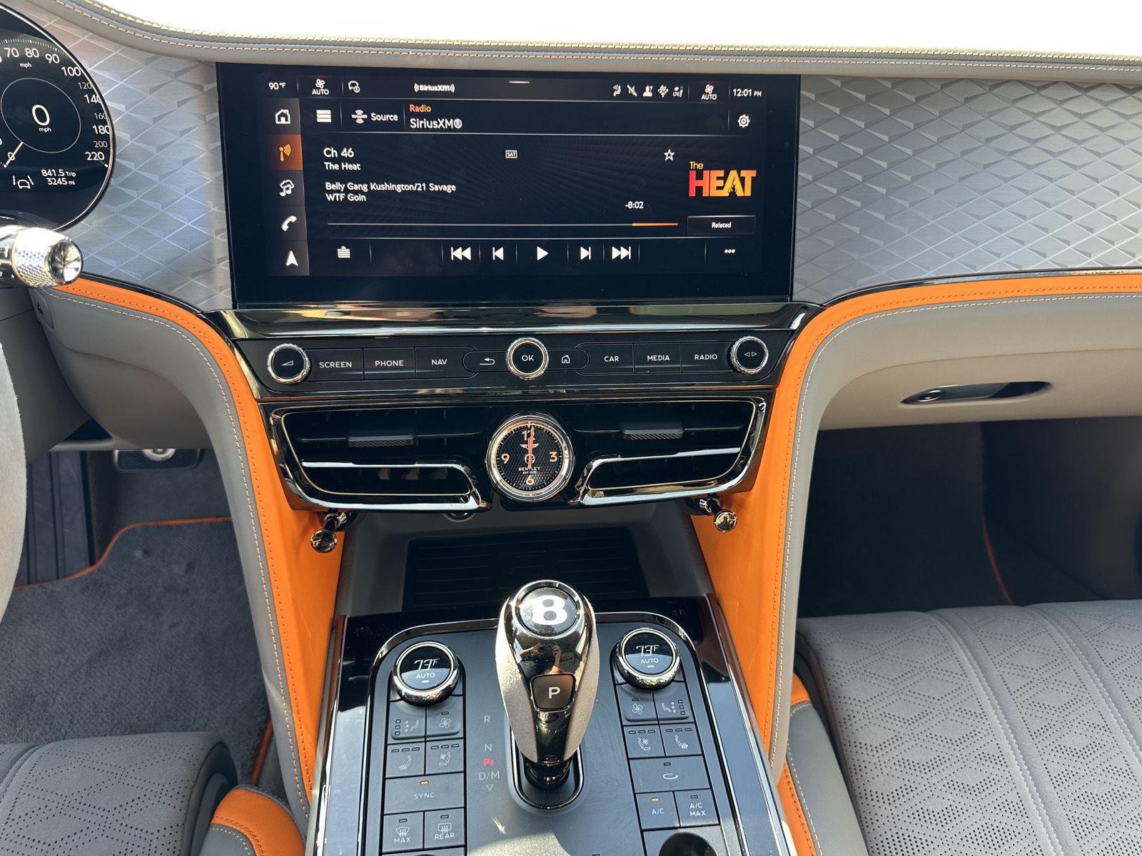 New 2025 Bentley Flying Spur Plug-In Hybrid AWD/4WD image 42