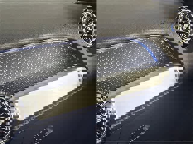 Certified 2025 Mercedes-Benz GLB 250 4MATIC image 38