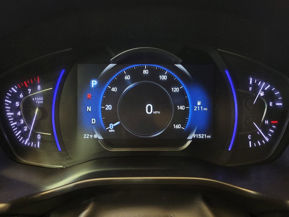 Used 2019 Hyundai Santa Fe SEL image 23