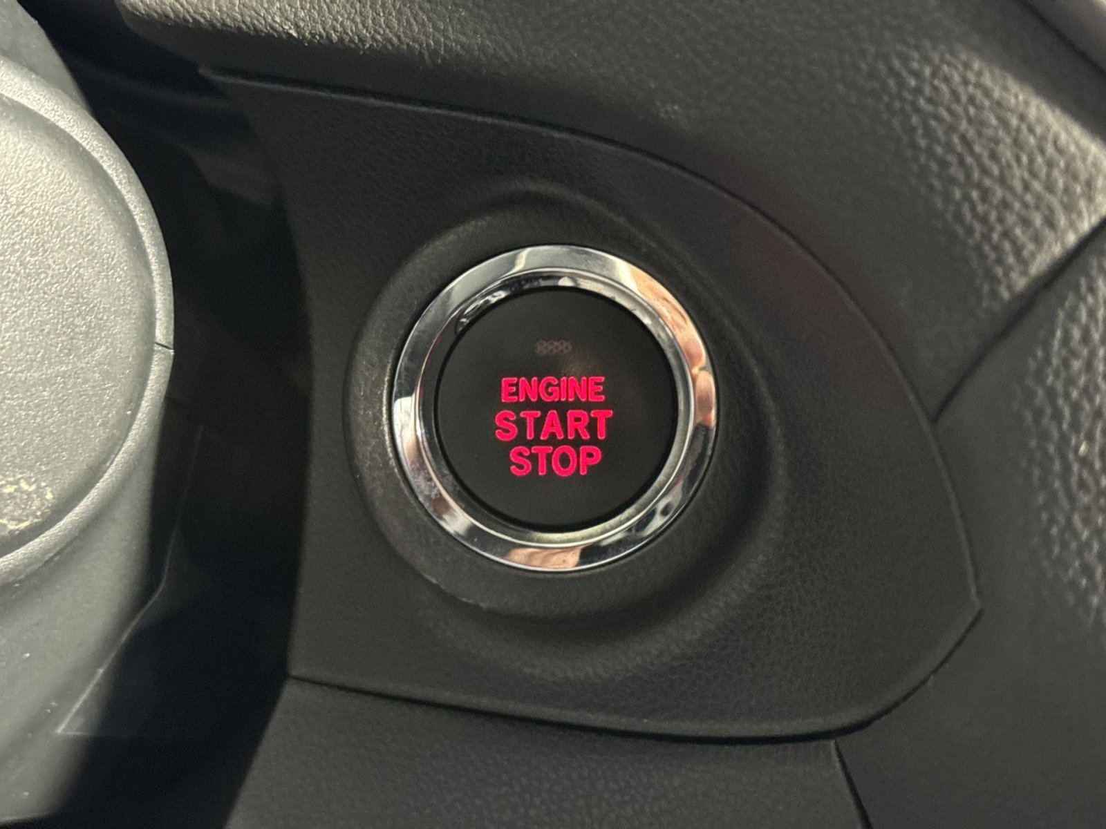 Used 2025 Subaru Ascent Premium image 35