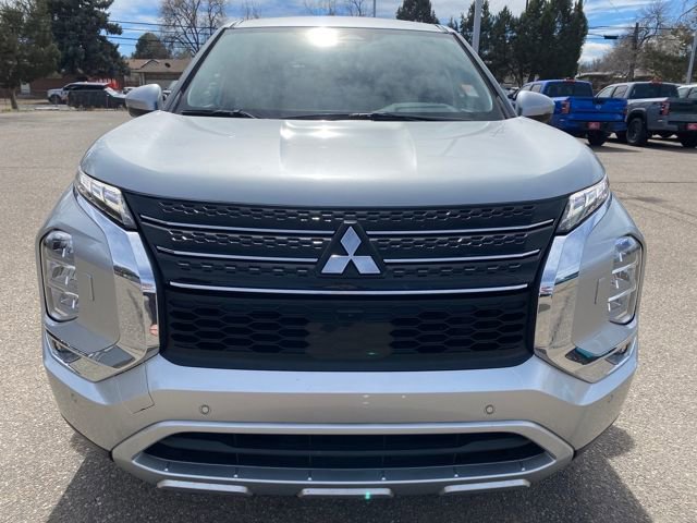 Used 2024 Mitsubishi Outlander SE Black Edition image 8