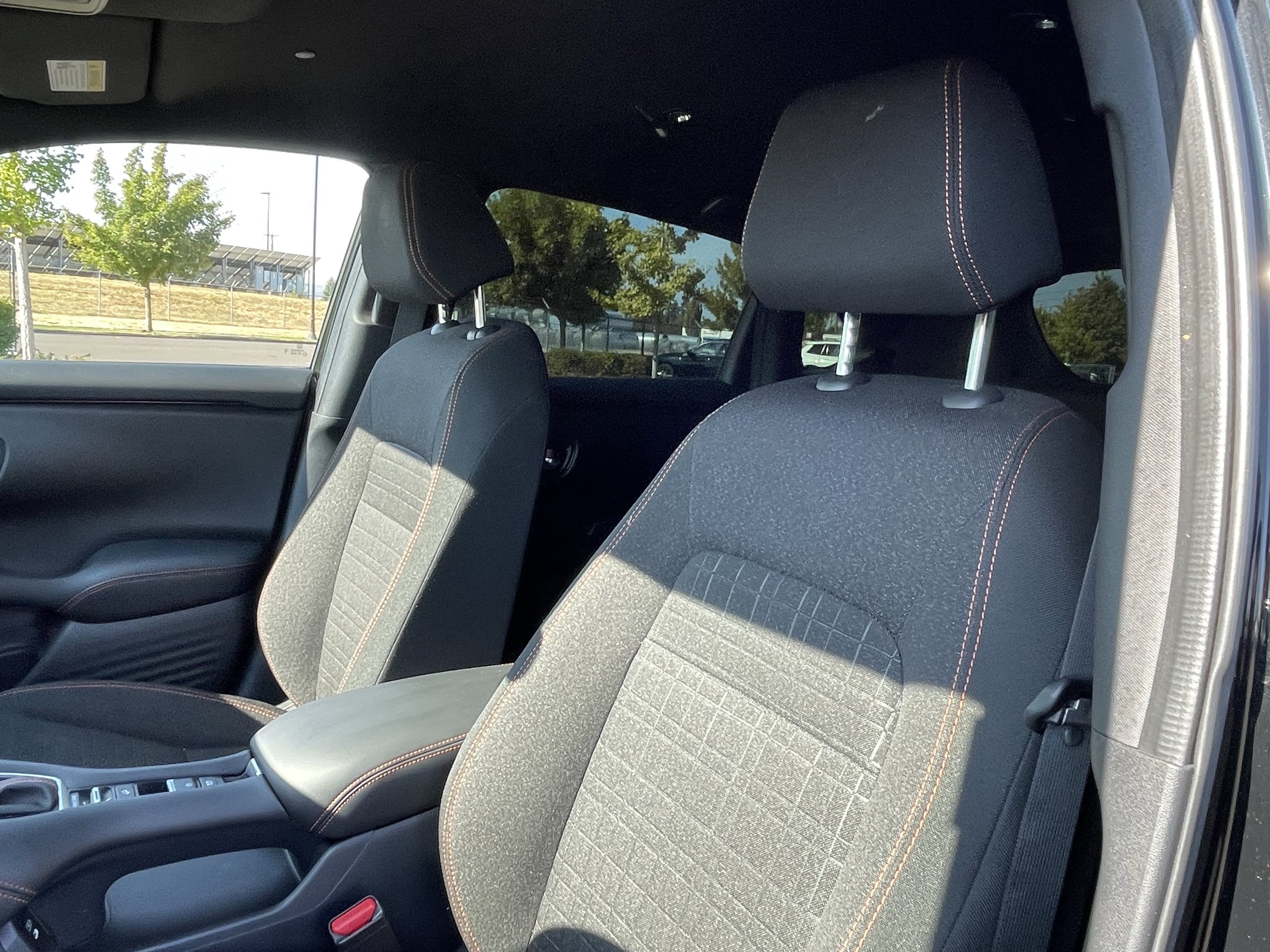 Used 2025 Honda HR-V Sport image 19