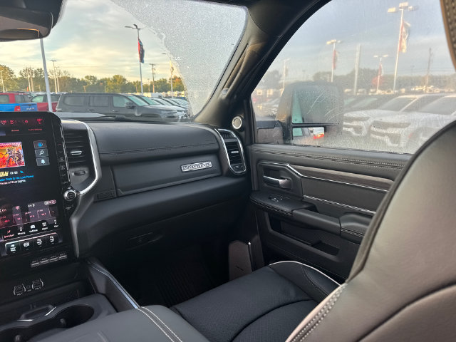 New 2027 RAM 2500 Laramie AWD/4WD image 29