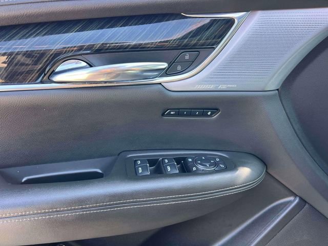 Used 2020 Cadillac XT6 Premium Luxury image 18