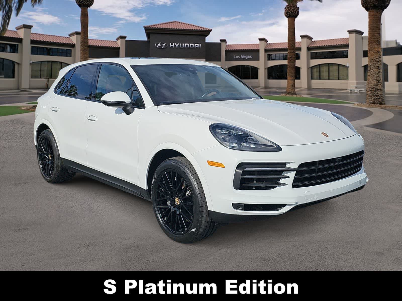 Used 2023 Porsche Cayenne S Platinum w/ Premium Package Plus AWD/4WD image 2