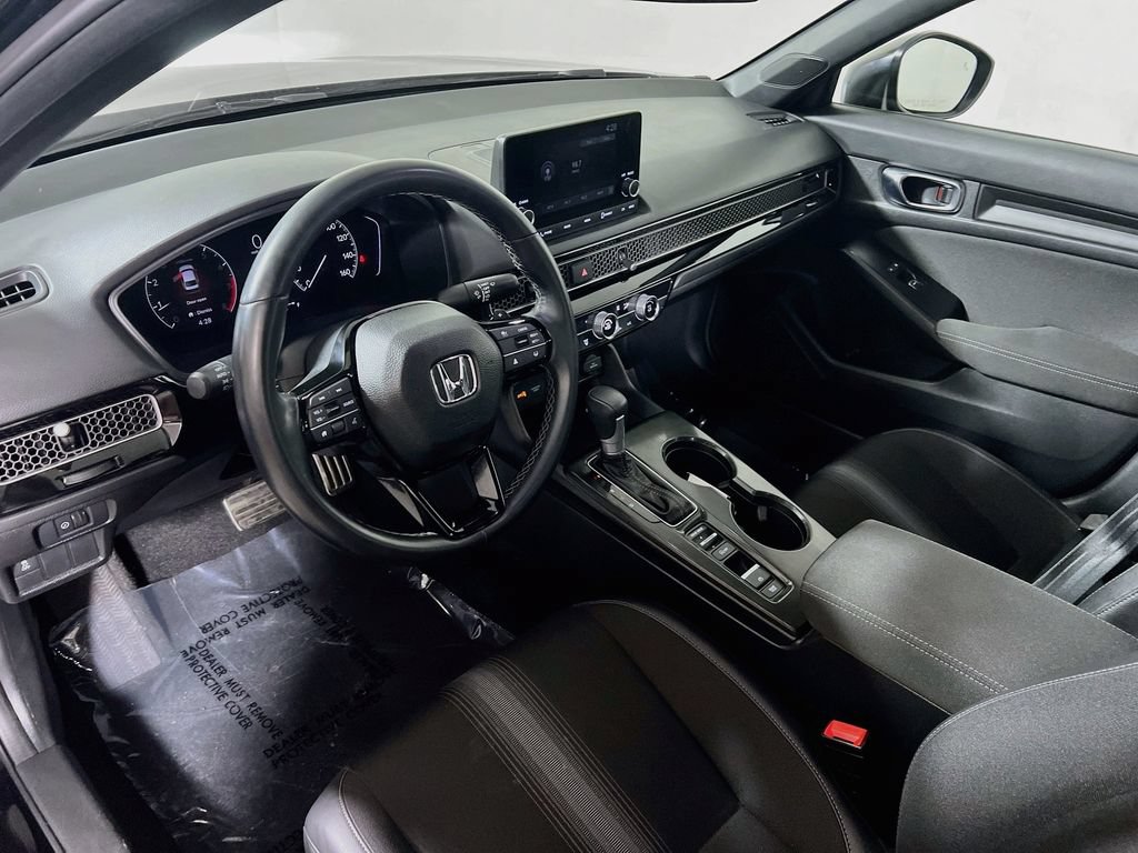 Used 2025 Honda Civic Sport image 9