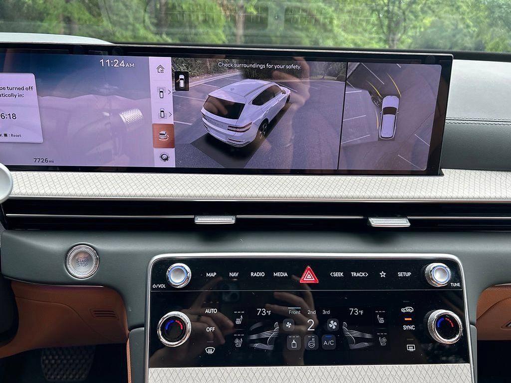 Certified 2026 Genesis GV80 3.5T Advanced AWD/4WD image 15