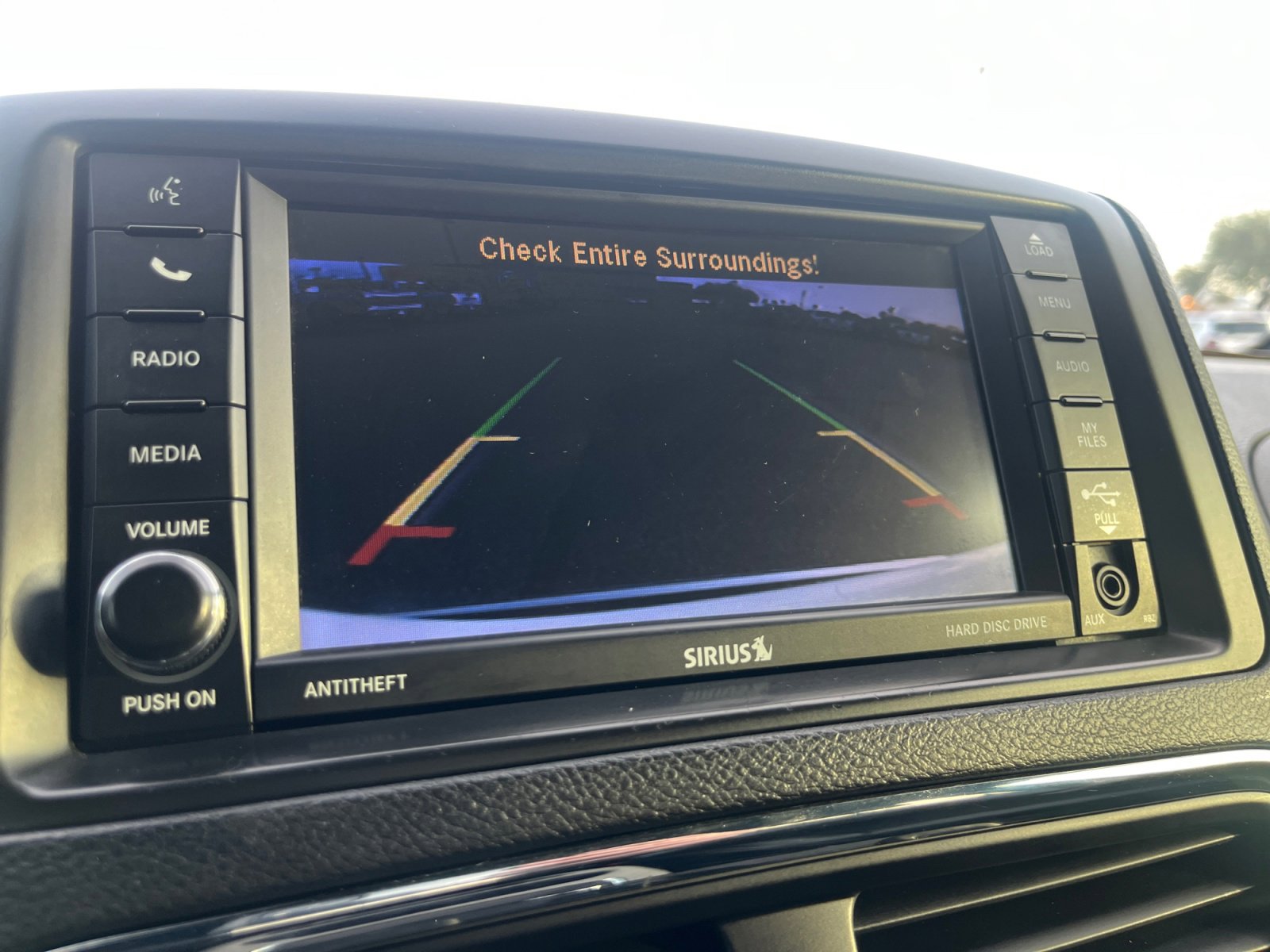 Used 2018 Dodge Grand Caravan SXT w/ Driver Convenience Group image 28