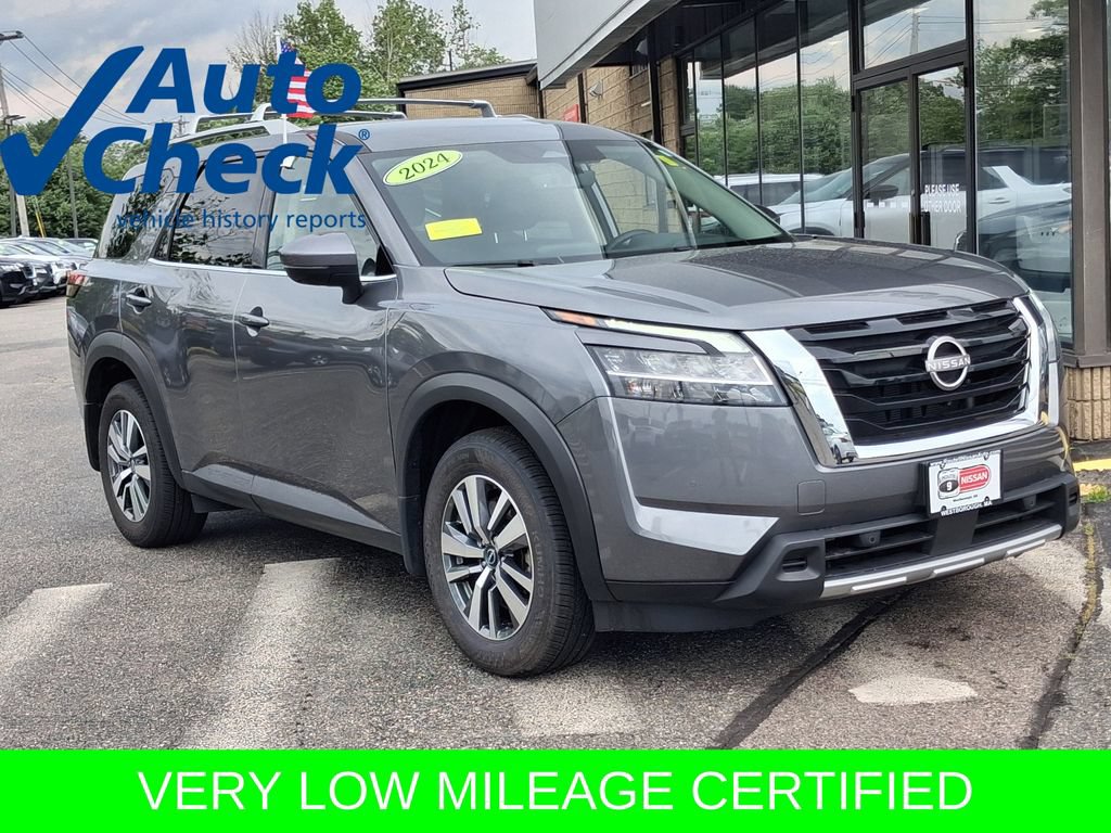 Certified 2024 Nissan Pathfinder SL AWD/4WD image 2