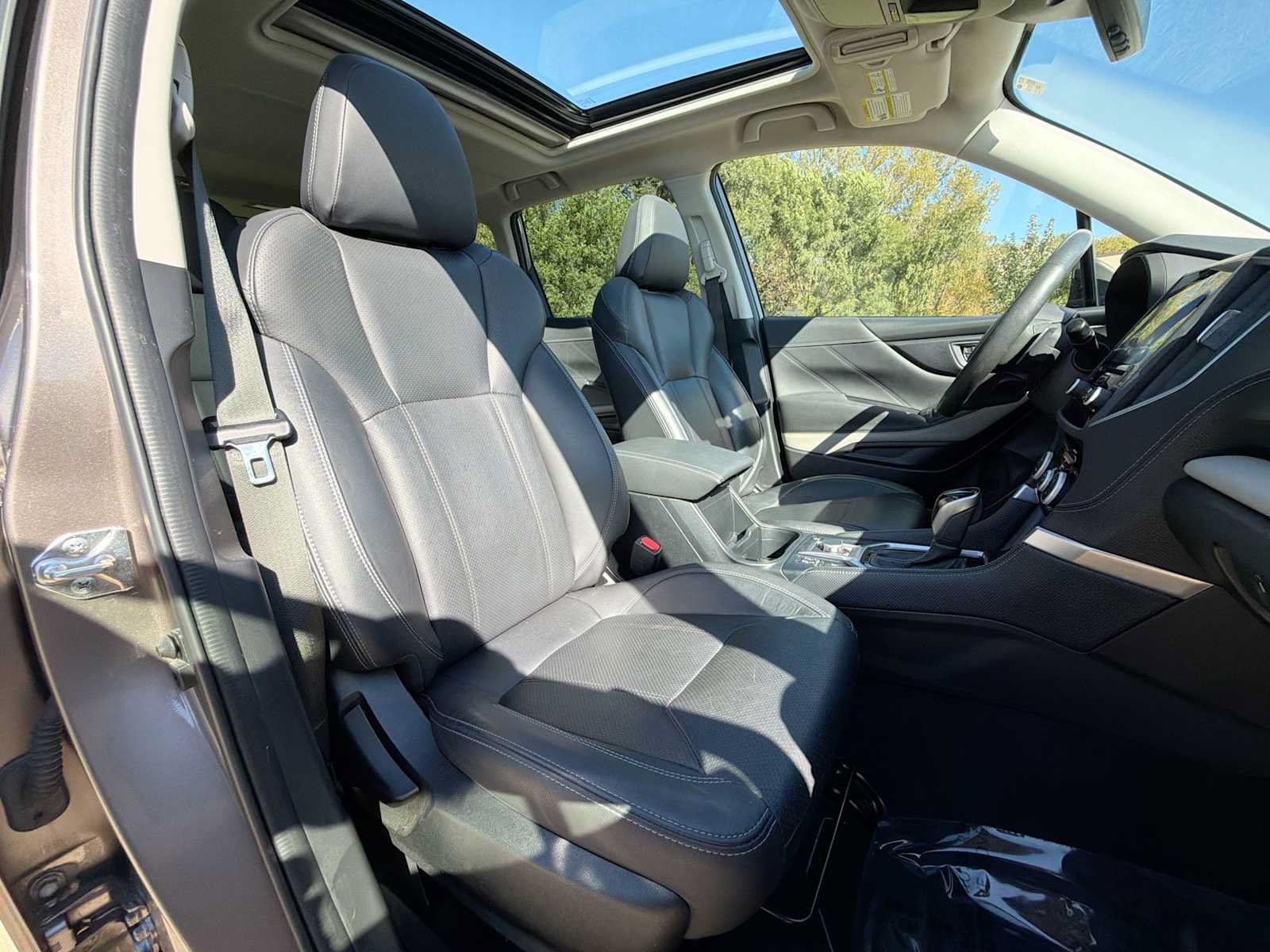 Used 2023 Subaru Forester Limited AWD/4WD image 19