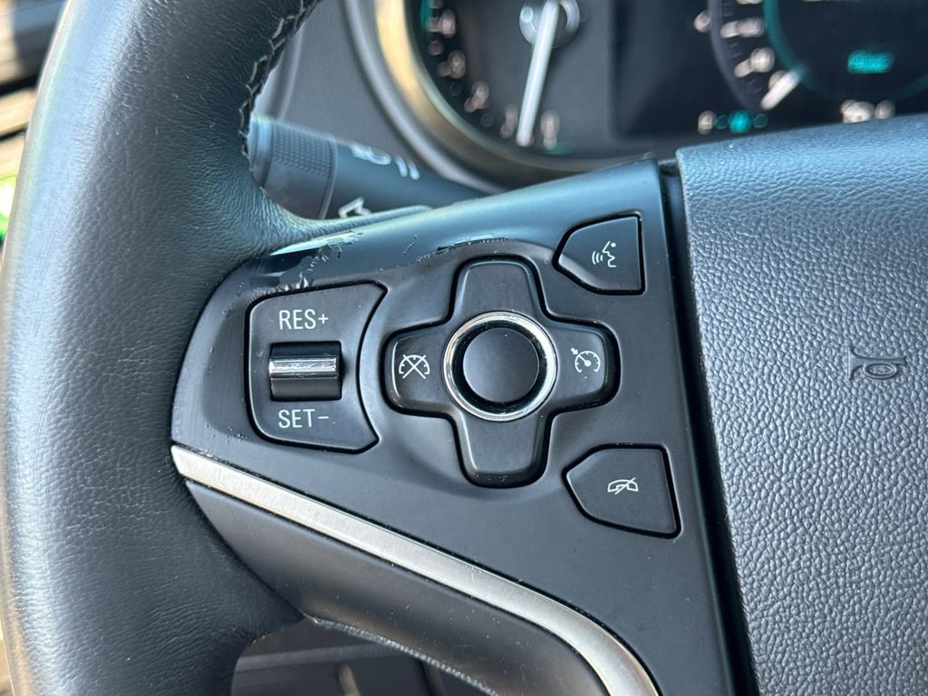 Used 2015 Buick LaCrosse Leather image 24