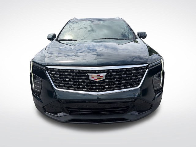 Certified 2025 Cadillac XT4 Premium Luxury FWD image 8
