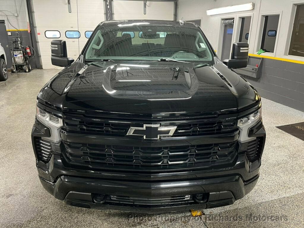 Used 2022 Chevrolet Silverado 1500 RST w/ Max Trailering Package image 9