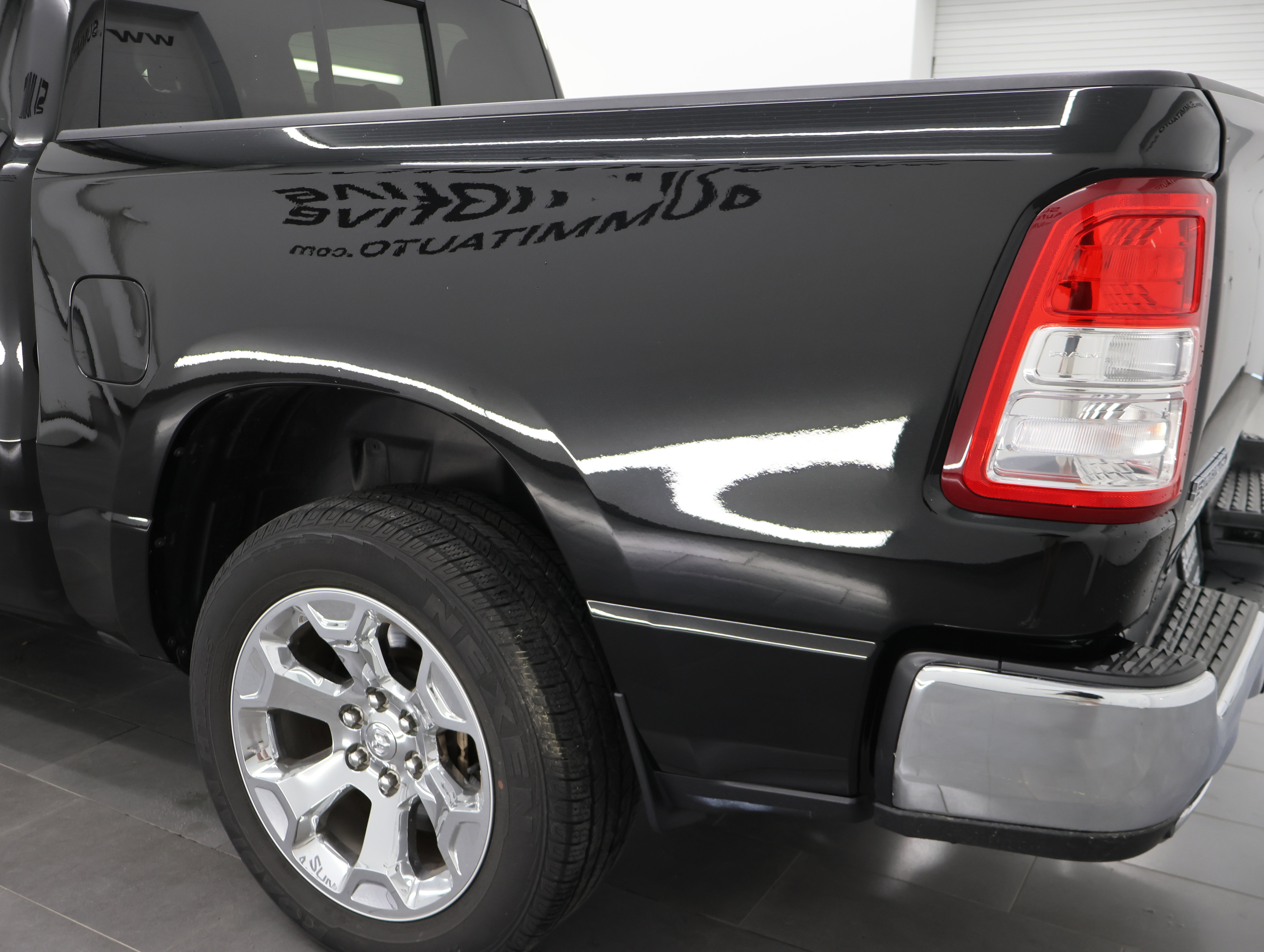 Used 2022 RAM 1500 Big Horn AWD/4WD image 28